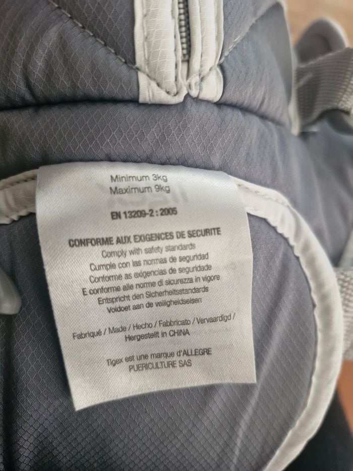 Porte bébé - photo numéro 2