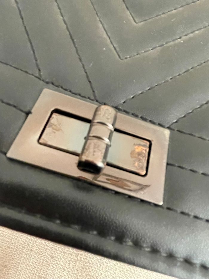 Sac à main bandoulière - photo numéro 2