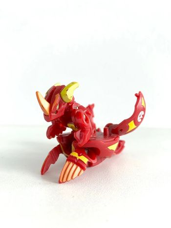 Bakugan Helix Dragonoid DEKA Taille Pyrus Rouge Jumbo Gundalian Invaders 800G