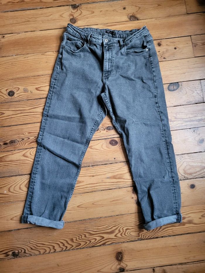 Jean 7/8 gris 44