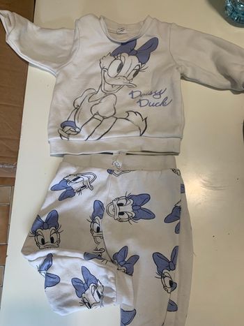 plusieurs vêtements 12 /18 mois