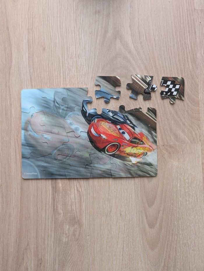 Coffret puzzles Cars avec effet 3D - photo numéro 5