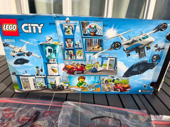 Lego city base de police - photo numéro 2