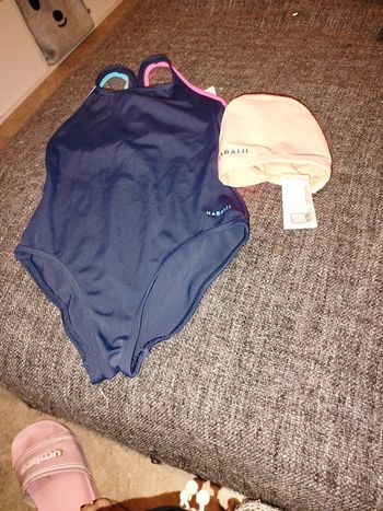 Maillot de bain fille+ Bonnet