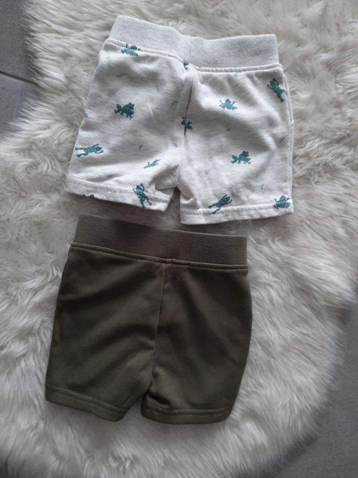Lot de 2 shorts 6/9 mois - photo numéro 2