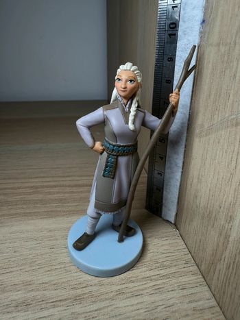 Figurine Yelena la reine des neiges Disney