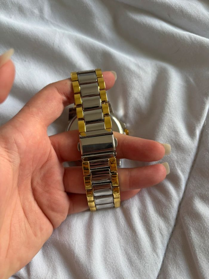 Montre homme Capricie – neuve – cadran doré – bracelet argenté/doré acier inoxydable - photo numéro 5