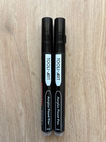 Lot de 2 feutres Tooli Art noirs pointe 3mm neufs