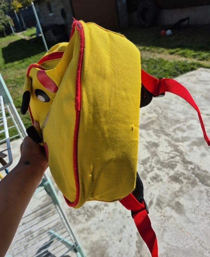 Sac a dos Pikachu - photo numéro 3