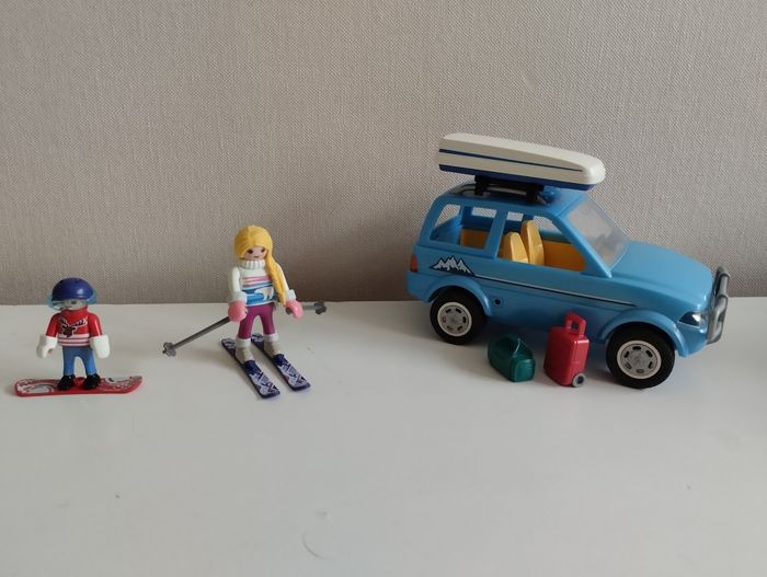 Voiture 4x4 avec coffre de toit Playmobil 9281 - photo numéro 4