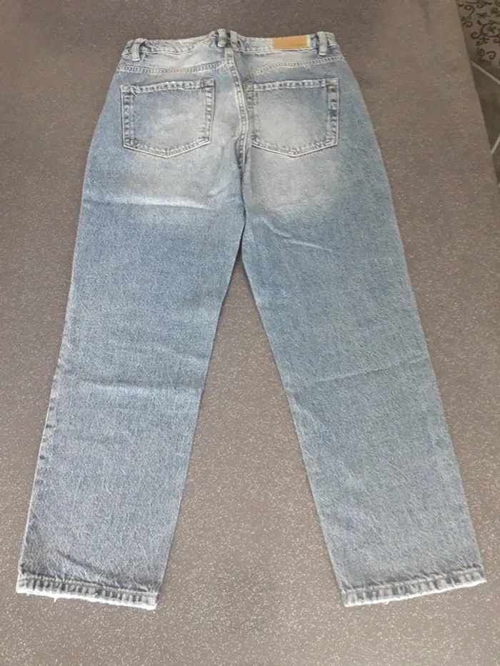 Jean regular Stradivarius - photo numéro 2