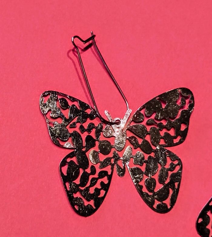Boucles d'oreilles papillons 🦋 - photo numéro 2