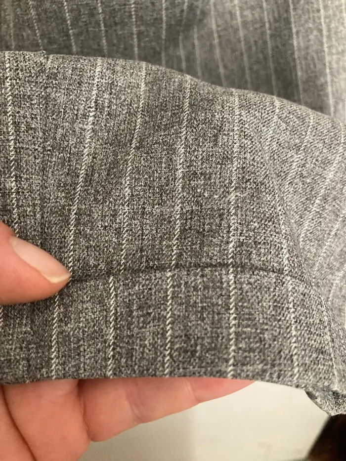 Pantalon gris rayé femme Orcelly – coupe chic – taille M - photo numéro 5