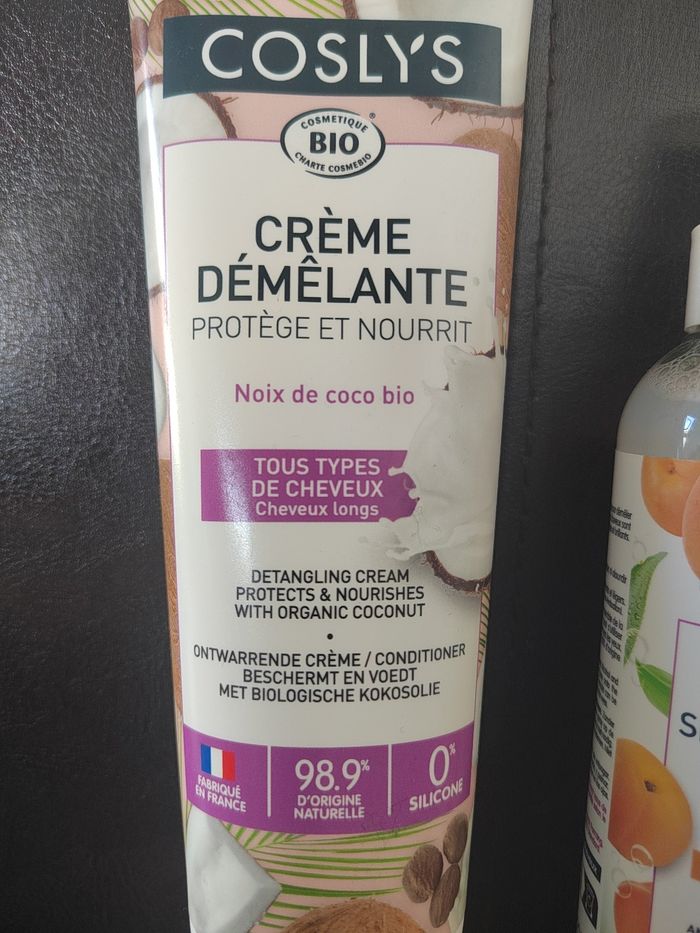 Routine démêlant spray et crème coslys vegan - photo numéro 3