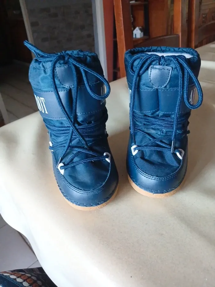 Paires d’après ski 🎿 bébé - photo numéro 2