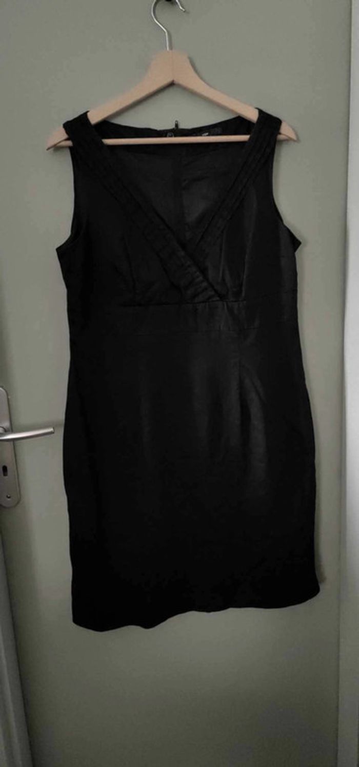 đź‘—Robe noire T42 H&M