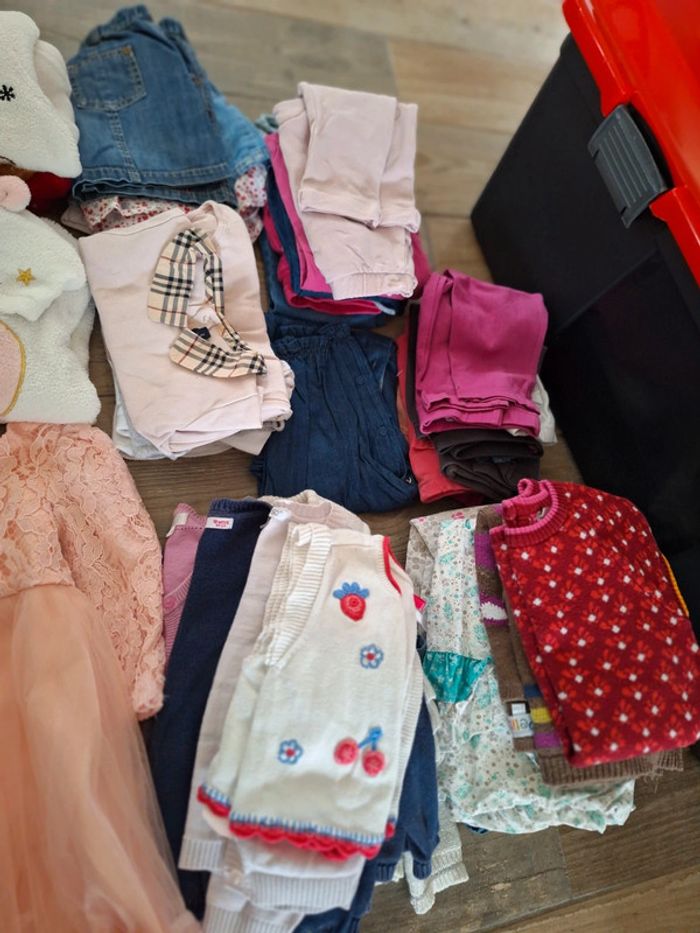 Lot 18 mois fille - photo numéro 3