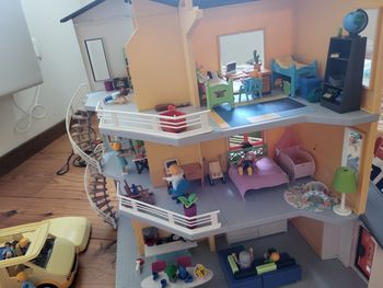 Maison playmobile + étage supplémentaire