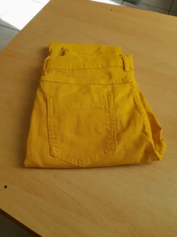 Pantalon jaune