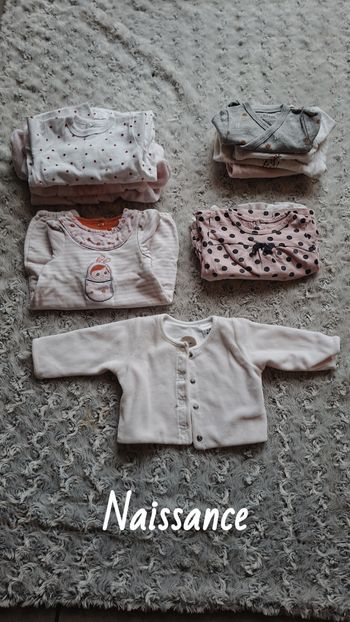 Lot vêtements naissance 