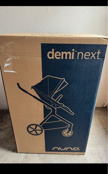 Poussette Nuna Demi Next tout neuf