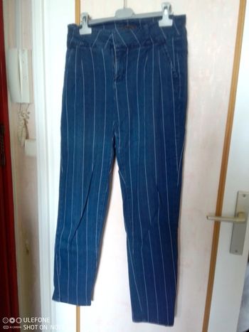 Pantalon rayé taille 38