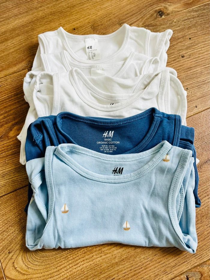 Lot bodies sans manche