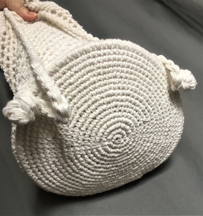 Sac à dos au crochet blanc ellen & James - photo numéro 4