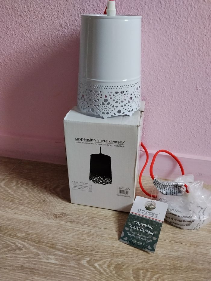 Lampe suspension métal neuf - photo numéro 2