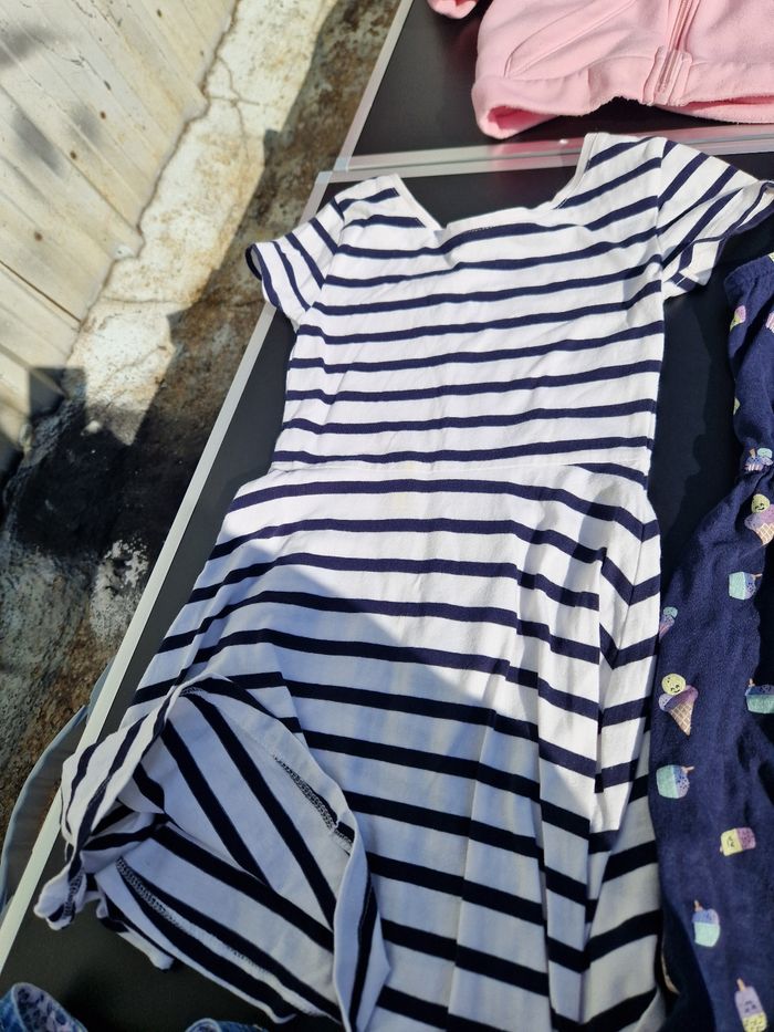 Lot vêtements 5 ans n9 - photo numéro 5