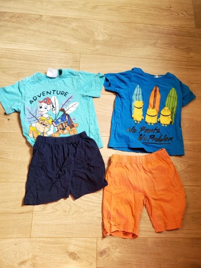 lot 4 ans : t-shirts manches courtes+ pyjamas-shorts - photo numéro 10