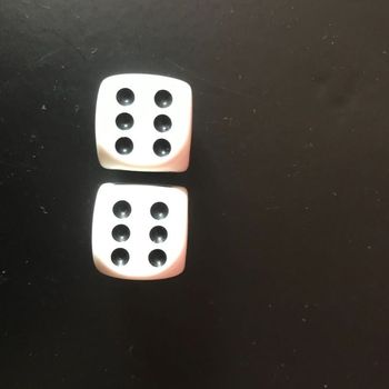 lot 2 dés * prix 0.50 cts * kiki60230