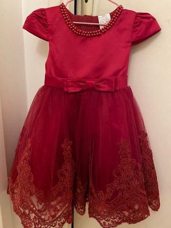 Robe de fête rouge dentelle