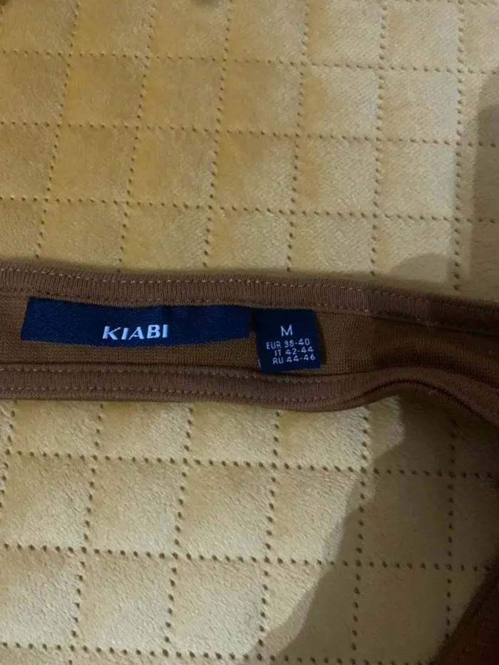 Tee shirt Kiabi taille 38 ocre manches courtes - photo numéro 8