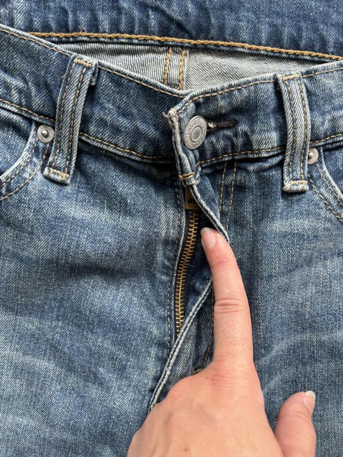Jean Levi’s 513 Homme W34 (L/44) Coupe Slim Straight Bleu classique 00s y2k - photo numéro 7