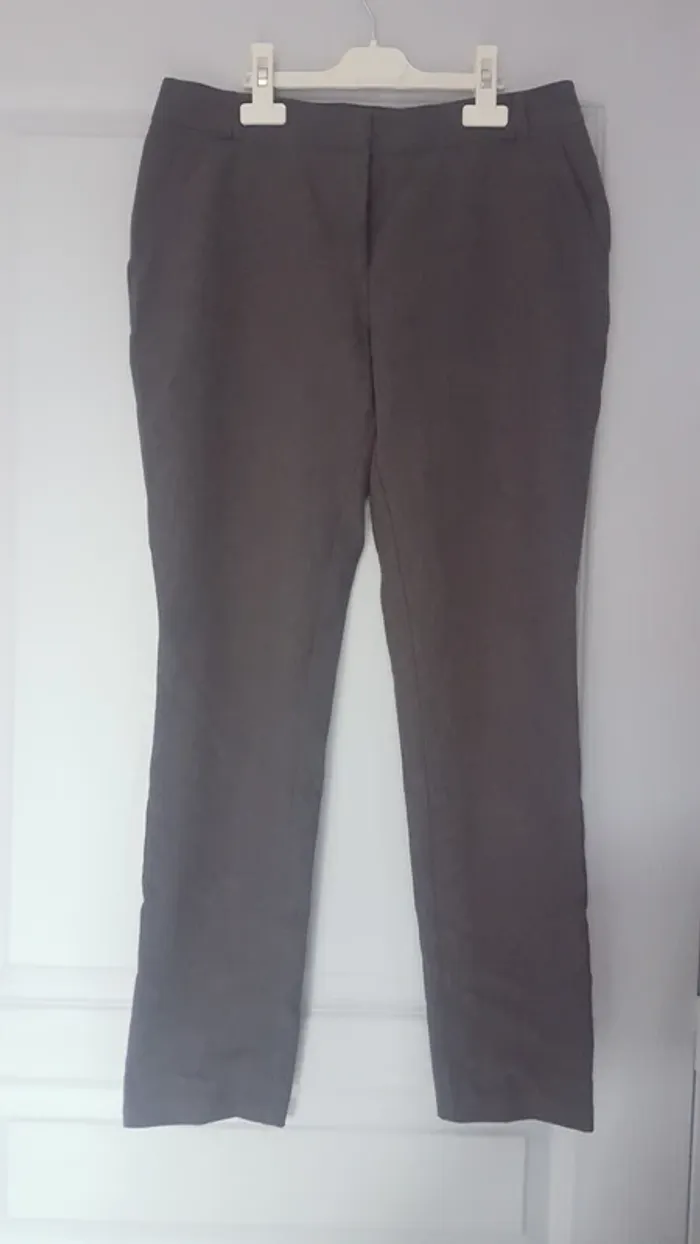 Pantalon cigarette gris foncé - photo numéro 2