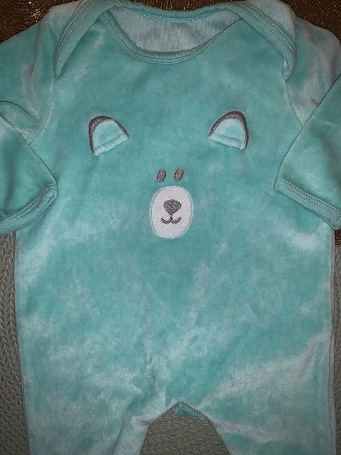 Combinaison 1 mois sans marque excellent état - photo numéro 2