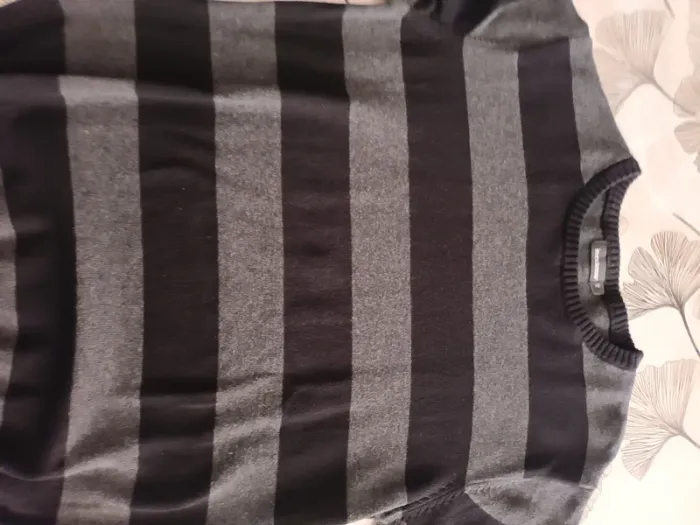 Pull garçon 12 ans - photo numéro 2