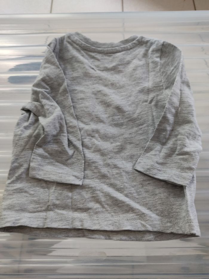 T-shirt manche longue 3 mois - photo numéro 3