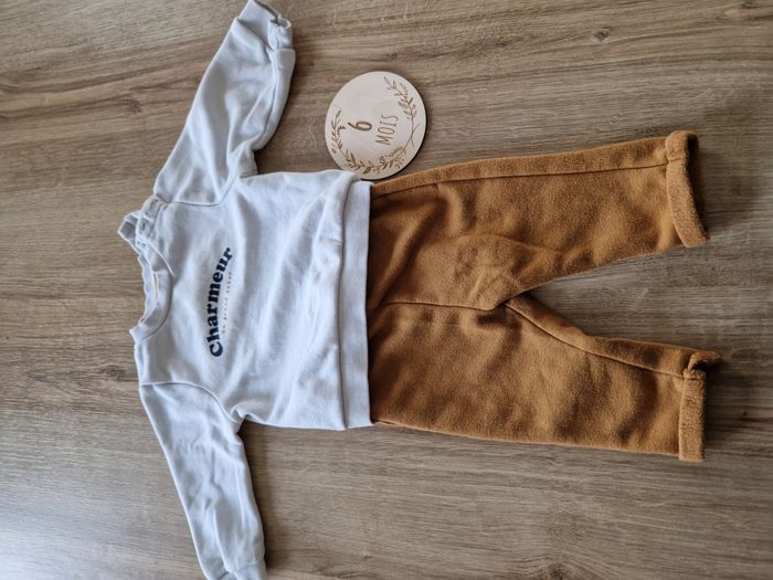 ENSEMBLE 2 Pièces Mixte 'Charmeur' Sweat Blanc & Pantalon Moutarde Kiabi - 6 mois