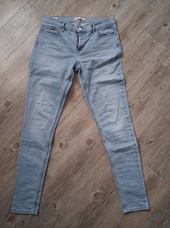 Jean Levis 710 super skinny w31 L22