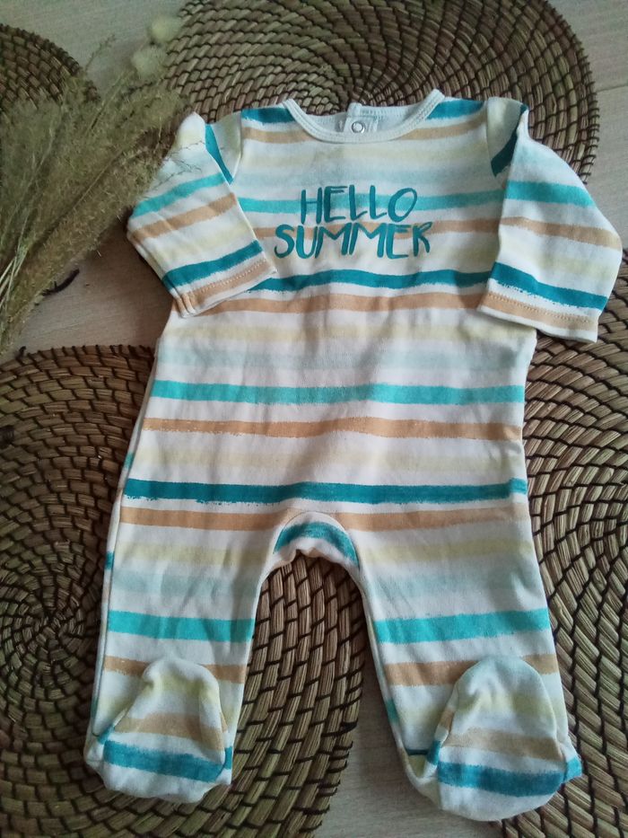 Babygro été mixte avec rayures et impression Kiabi taille 3 mois - photo numéro 1