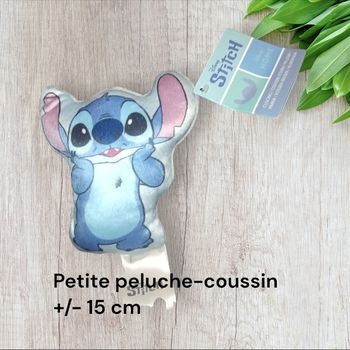 Petite peluche-coussin stitch disney
