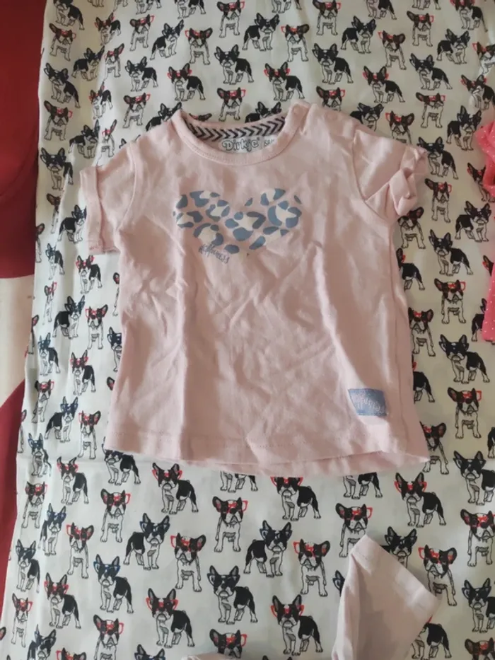 Lot tshirt - photo numéro 2