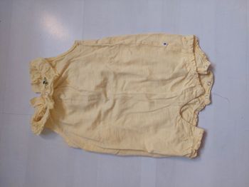 Combinaison été jaune.