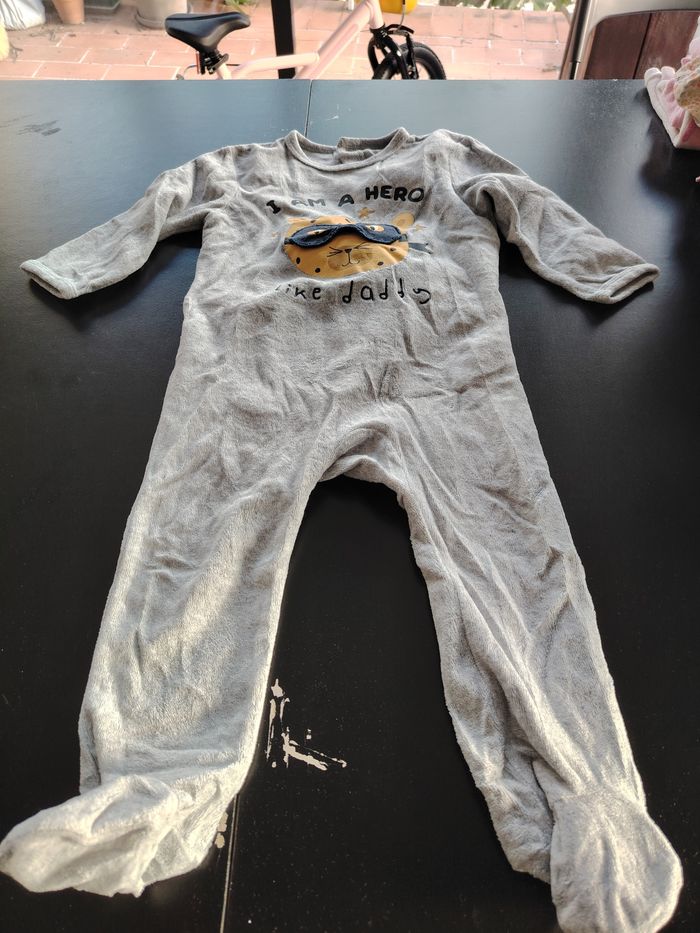 Lot pyjamas - photo numéro 2