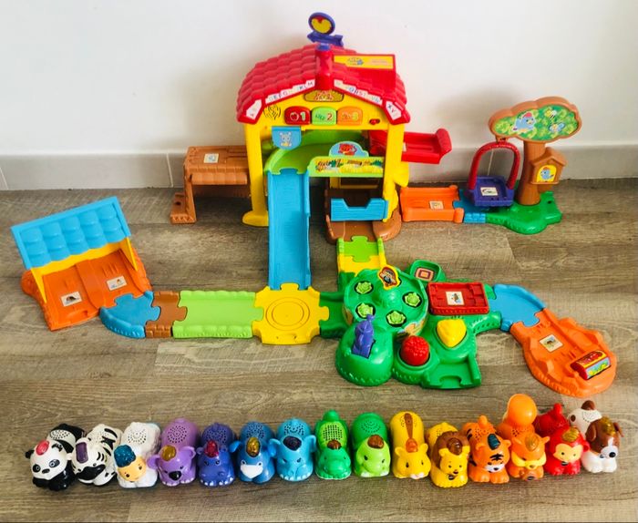 Maxi ferme des découvertes avec 15 Tut Tut Animo Vtech - photo numéro 2