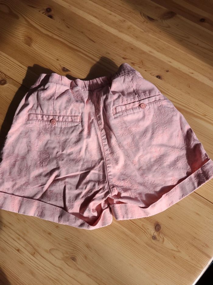 Short fille - photo numéro 4