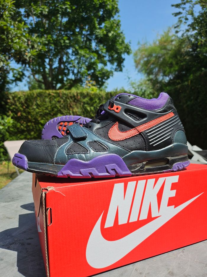 Superbes Nike air trainer 43 - photo numéro 2