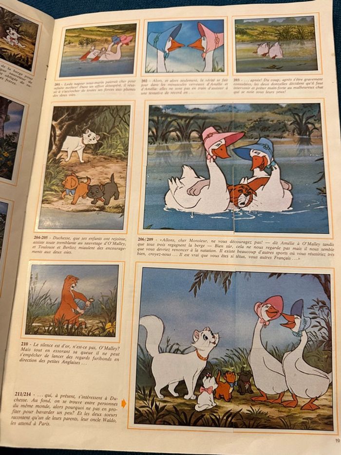 Grand album Panini complet Les Aristochats Disney stickers autocollants ancien vintage - photo numéro 8